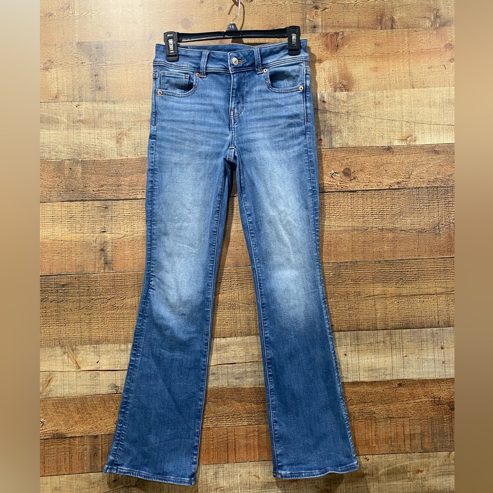 American Eagle Short Next Level Stretch Kick Boot Jeans Size 0 Short